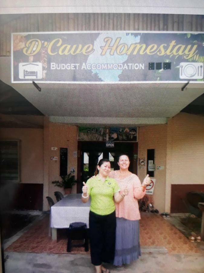 Mulu D Cave Homestay Екстериор снимка