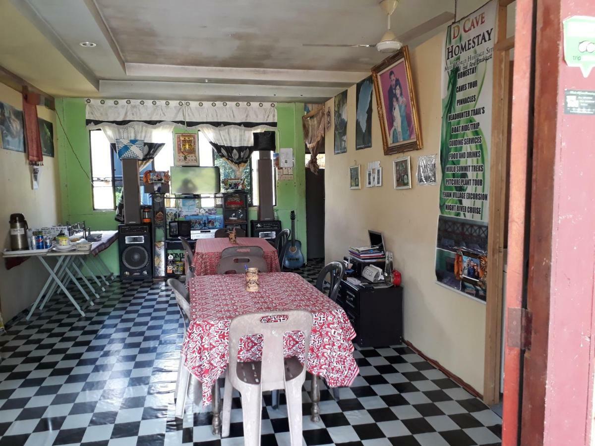Mulu D Cave Homestay Екстериор снимка