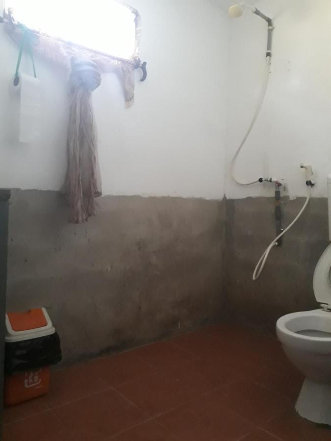 Mulu D Cave Homestay Екстериор снимка